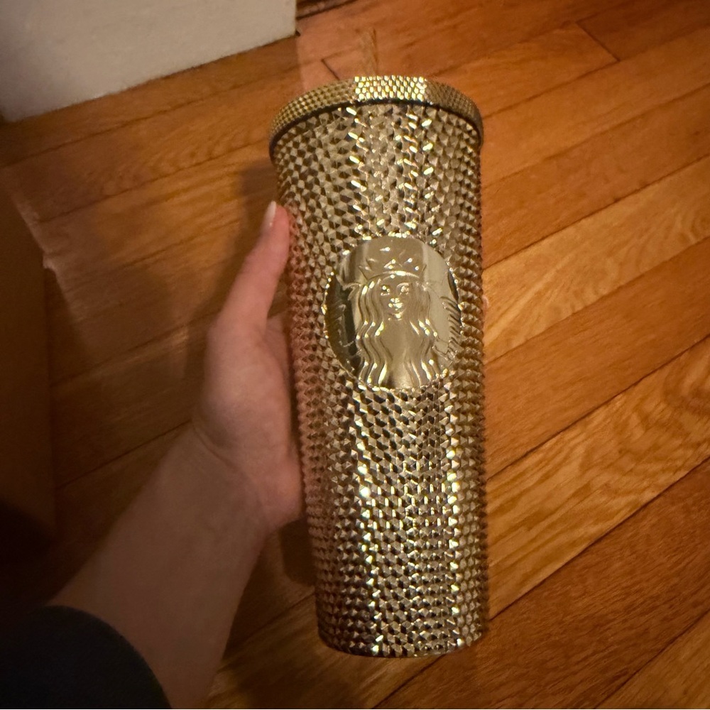 STARBUCKS NEW Gold Studded Venti Cup Tumbler
